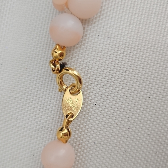 TRIFARI Vintage Soft Pink 22" Necklace - Picture 5 of 6